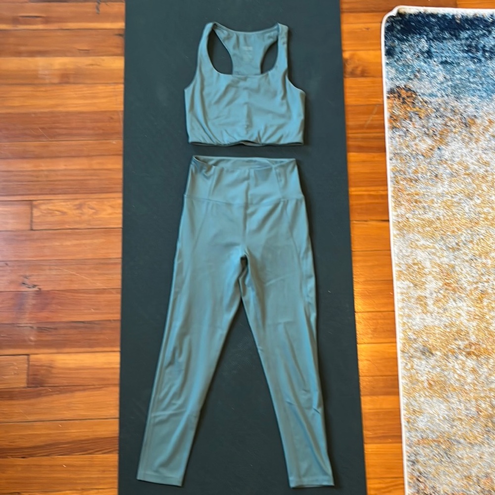 Girlfriend Collective bra and leggings